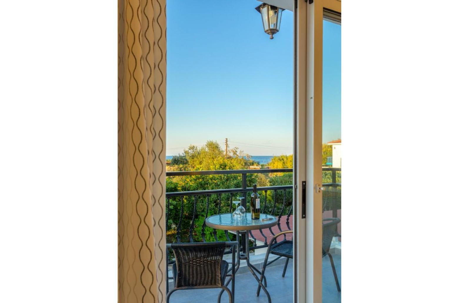 Sun Beach Villa Tria 폴리스 외부 사진