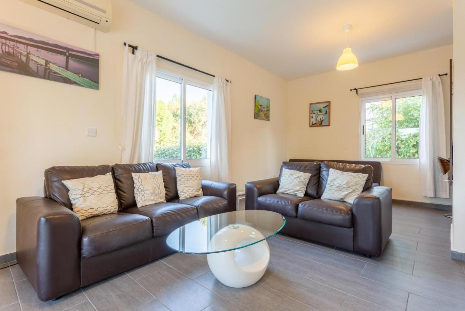 Sun Beach Villa Tria 폴리스 외부 사진